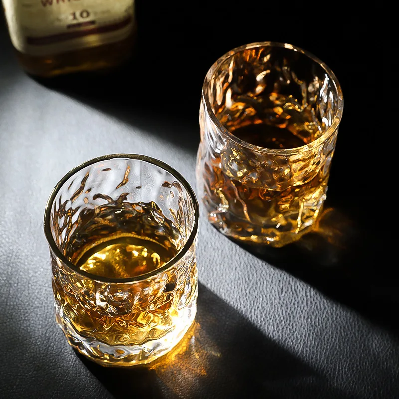 Copo de Uísque Grosso e Pesado - Whisky Beer And Wine avaliação e preço